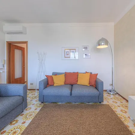 Attico Con Terrazza Vista Da Sogno Appartement *