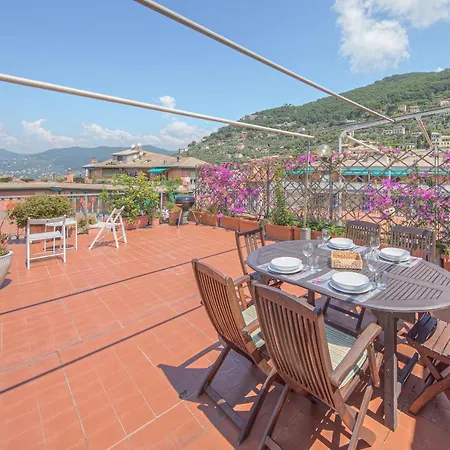 Attico Con Terrazza Vista Da Sogno Apartment